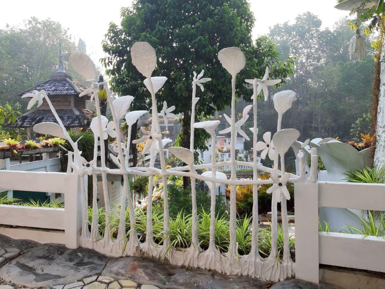 บ้านทอฝัน รีสอร์ต สังขละบุรี ภายนอก รูปภาพ